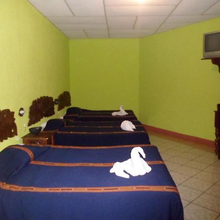 Hoteles Kakchiquel Panajachel Eksteriør billede